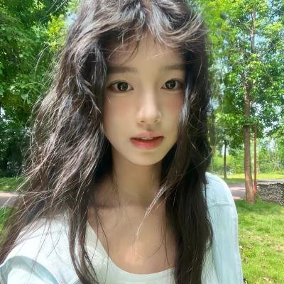 女交通员